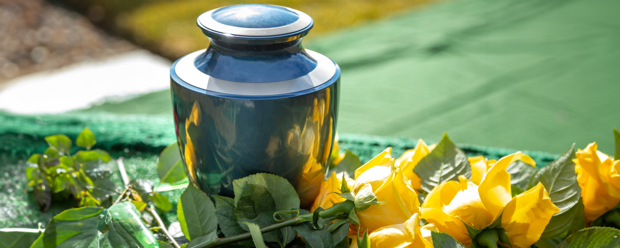 How to Select an Urn for Your Loved One's Ashes: A Comprehensive Guide.