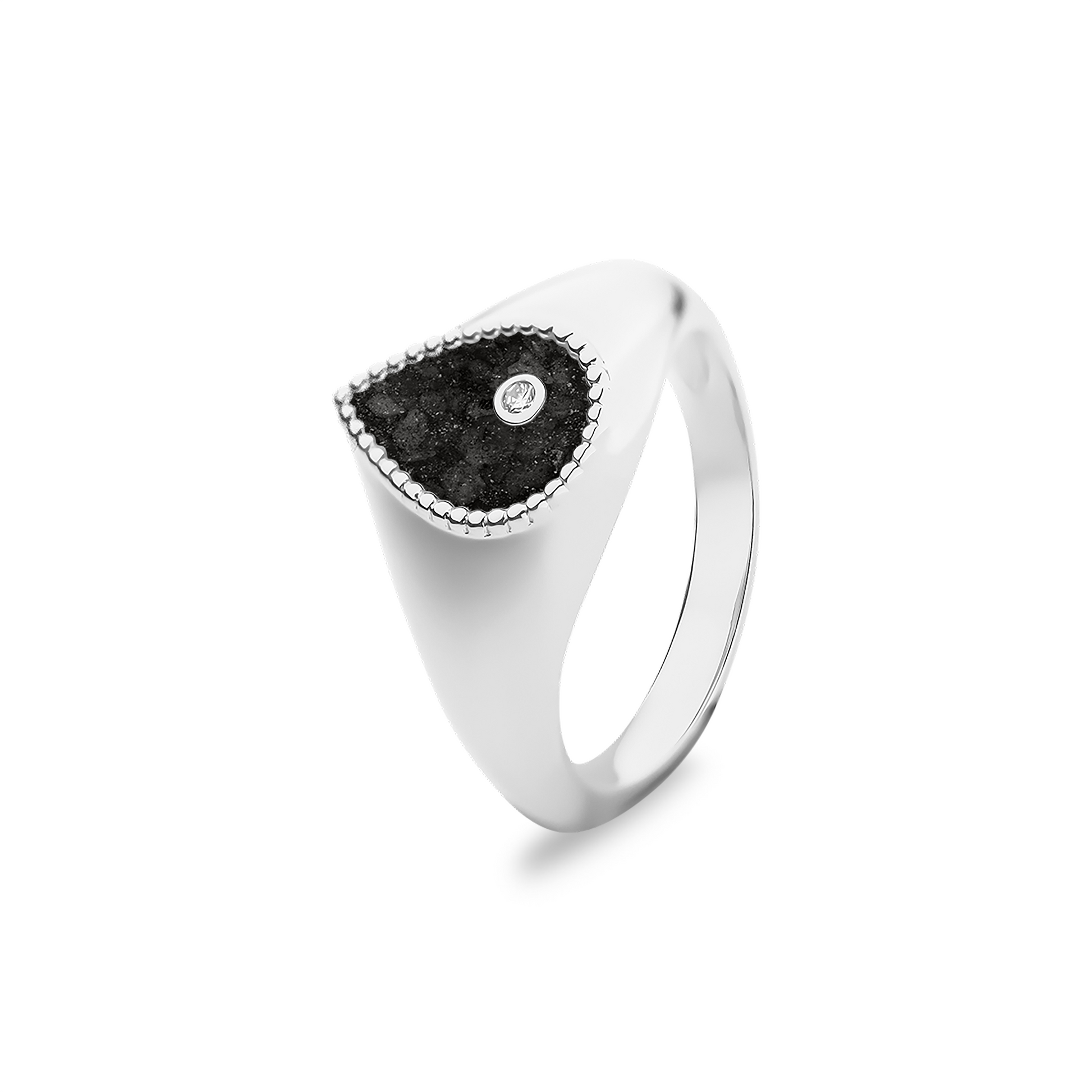 Tear Ring Diamond