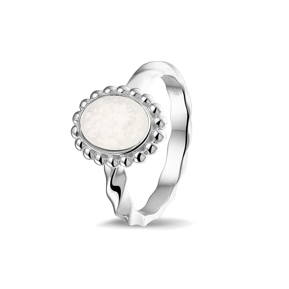 Twisted Band Bubble Ring Oval