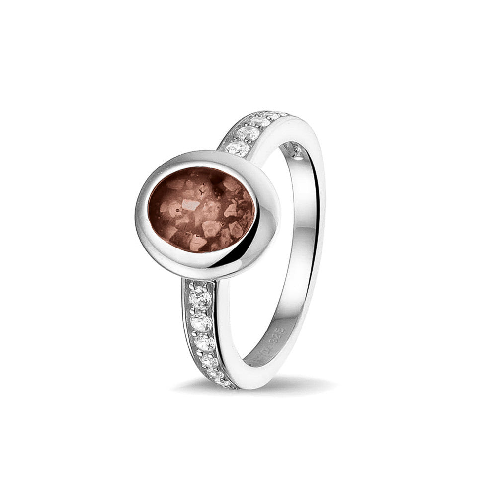 Oval Head Gem Ring Band