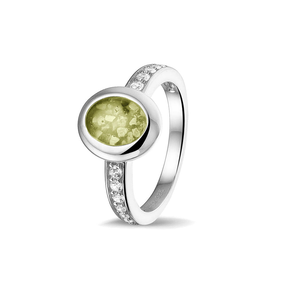 Oval Head Gem Ring Band